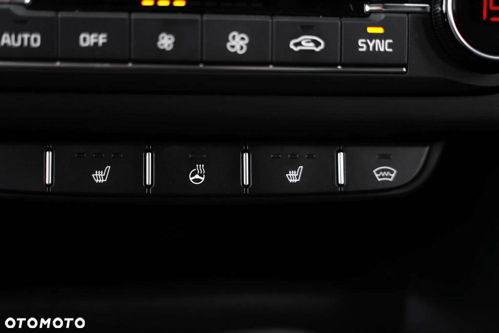 Kia ProCeed - 33