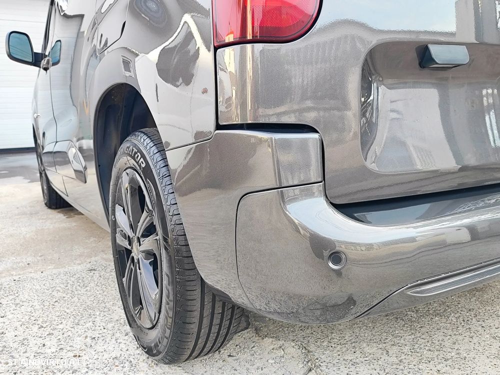 Citroën Berlingo 3 lug Automática 130 CV full extras - 9
