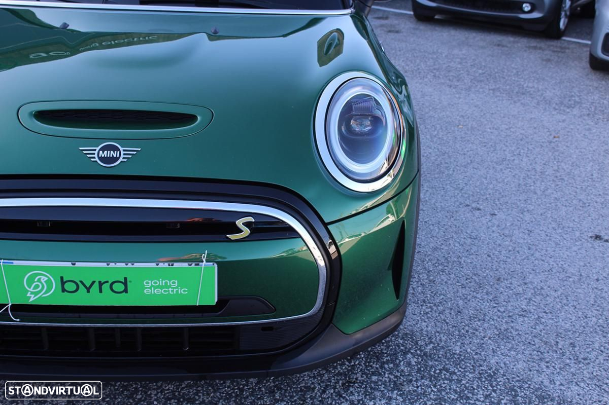 MINI 3 Portas Cooper SE Camden Edition - 4