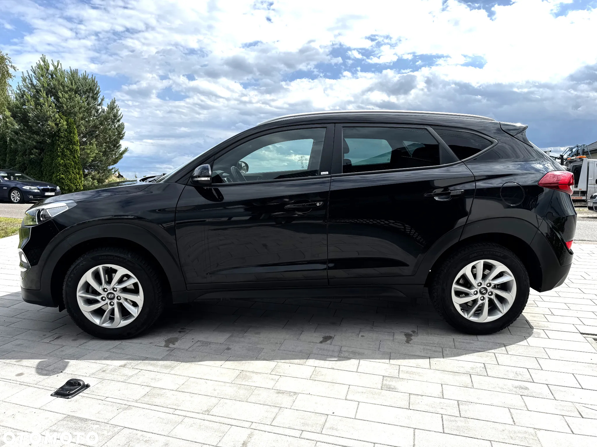 Hyundai Tucson blue 1.6 GDi 2WD Passion - 18