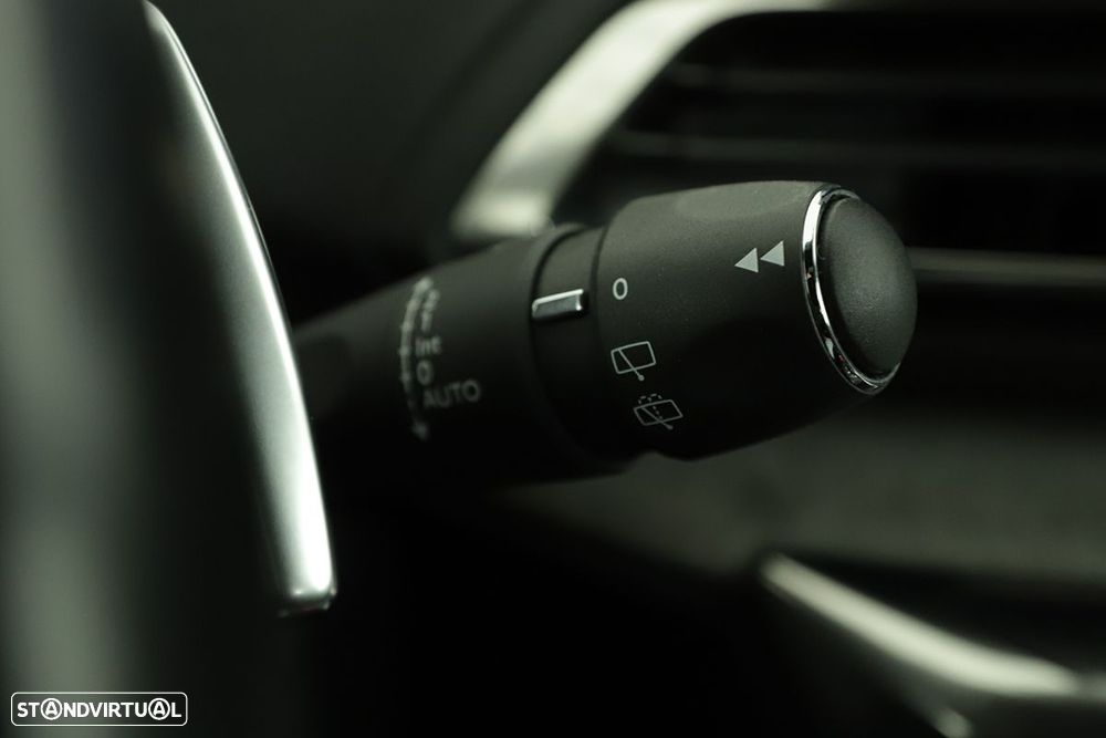 Peugeot 3008 1.2 PureTech GT EAT8 - 16