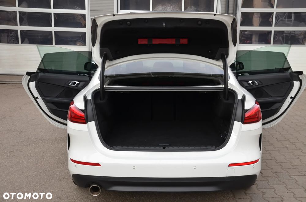 BMW Seria 2 218i Sport Line - 13