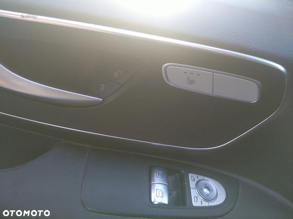 Mercedes-Benz Vito - 20