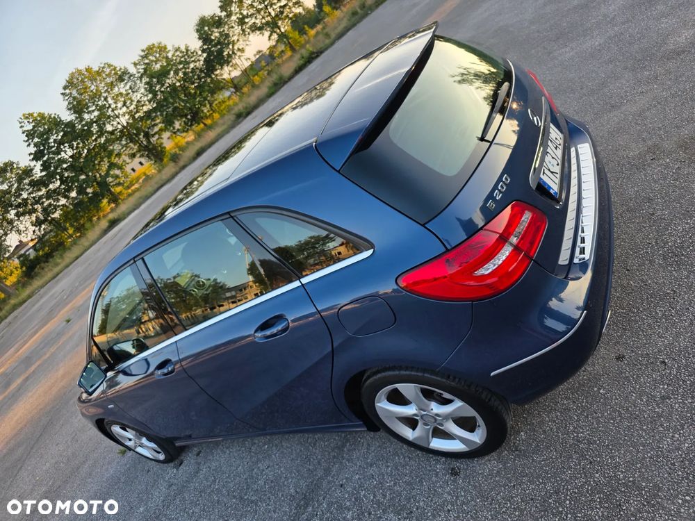 Mercedes-Benz Klasa B 200 (BlueEFFICIENCY) - 31