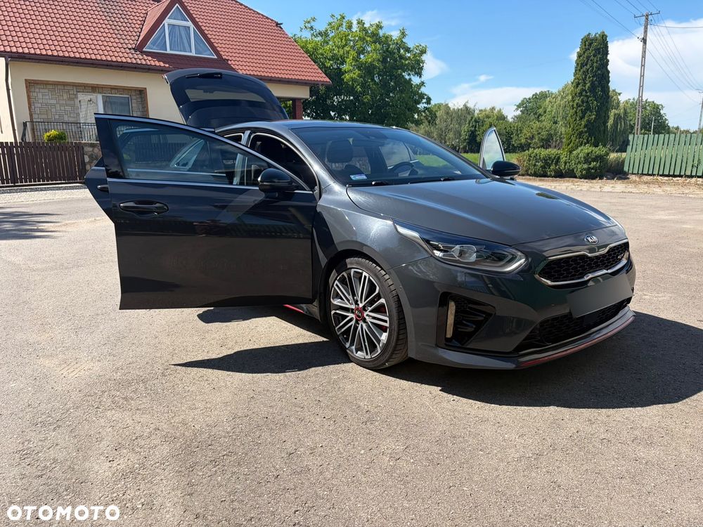 Kia ProCeed 1.6 T-GDI GT DCT - 12