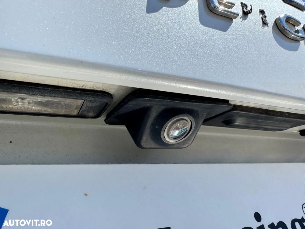 Peugeot 308 SW 1.5L BlueHDI EAT8 GT - 7