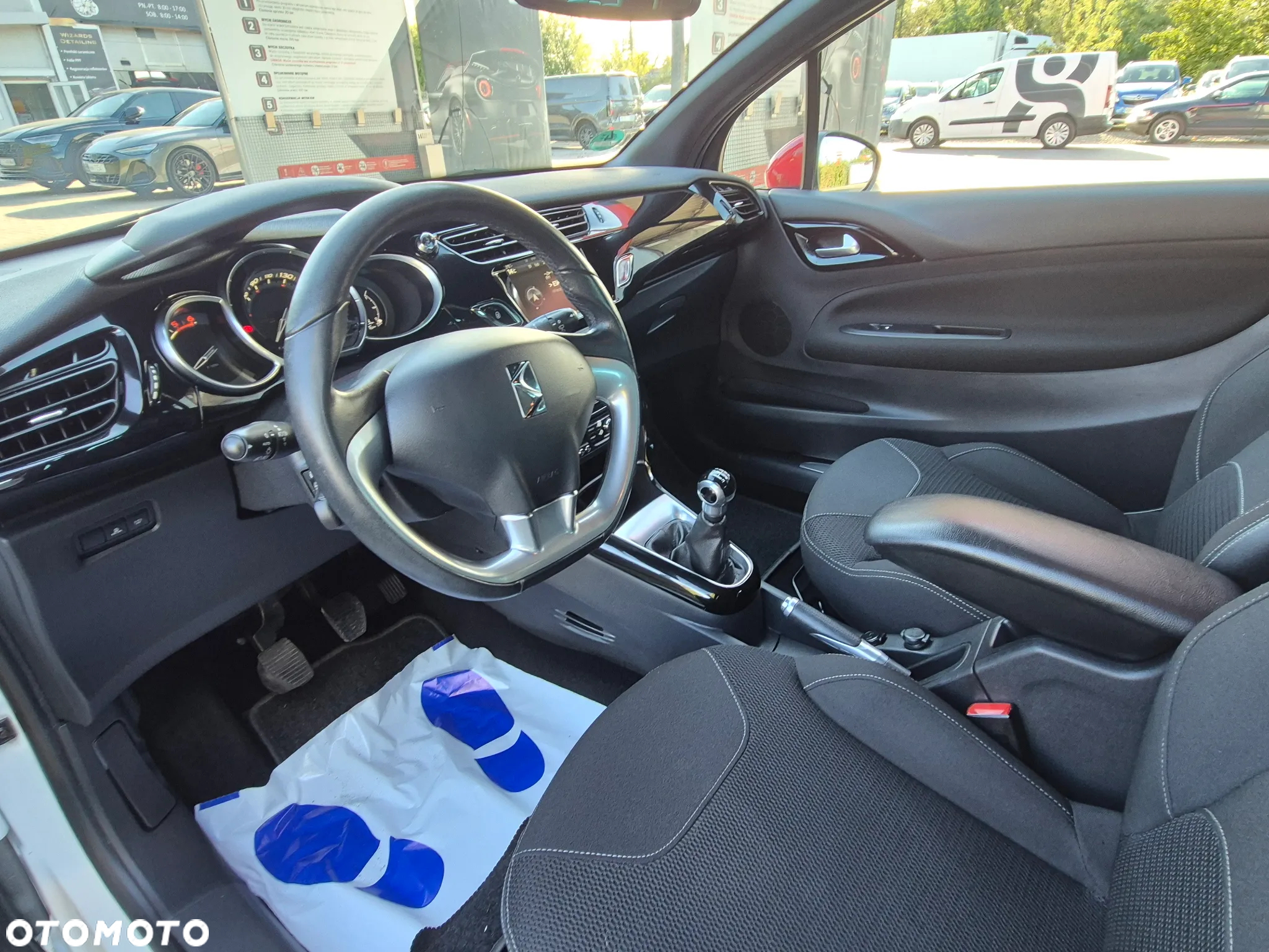 Citroën DS3 1.6 HDi SoChic - 29