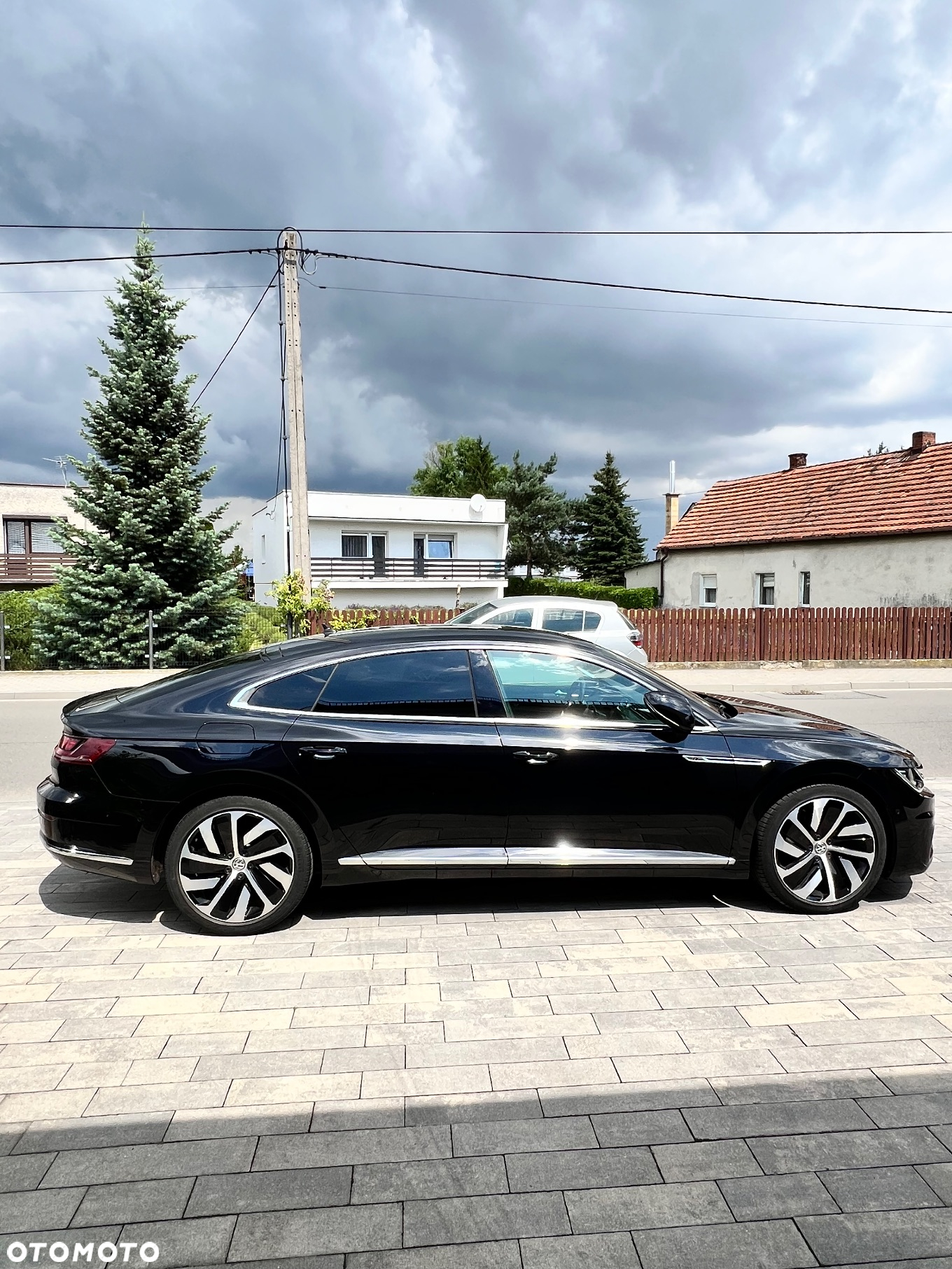 Volkswagen Arteon 2.0 TDI SCR R-Line DSG - 13