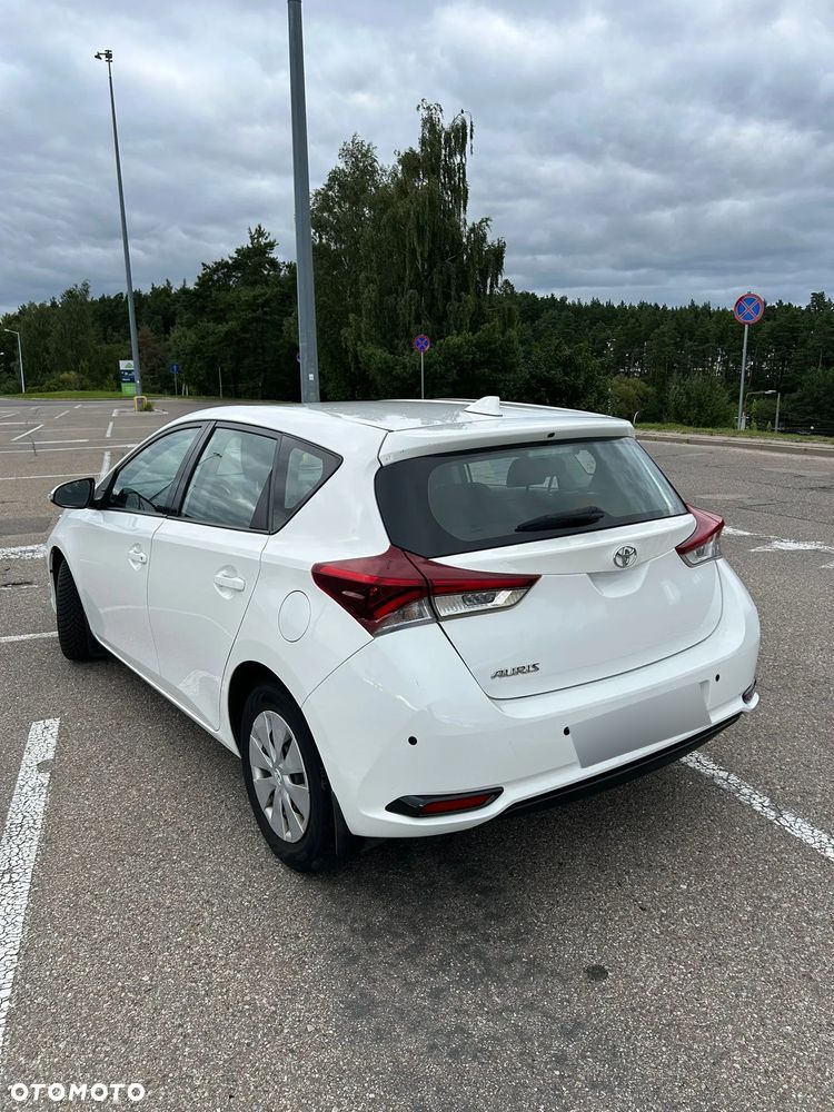 Toyota Auris 1.33 VVT-i Active - 15