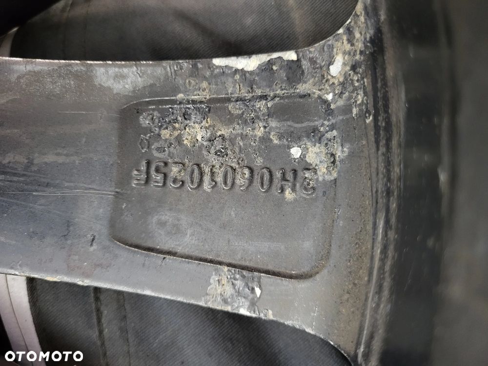 VW Amarok Felga Aluminiowa 18 5X120 - 6