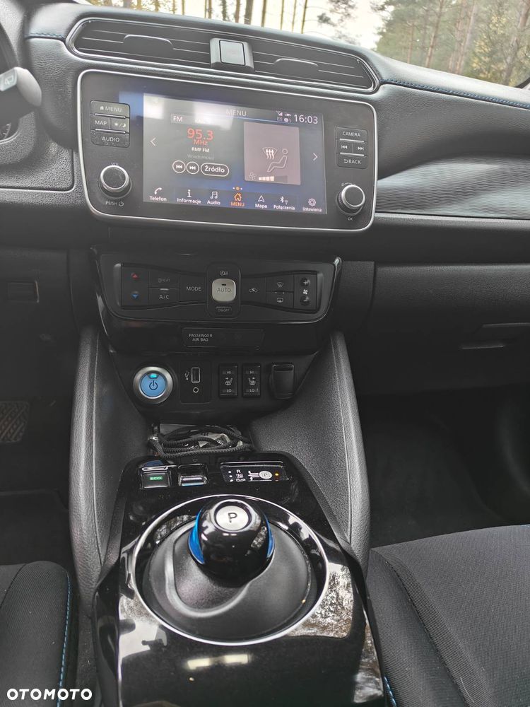 Nissan Leaf 40kWh N-Connecta - 4