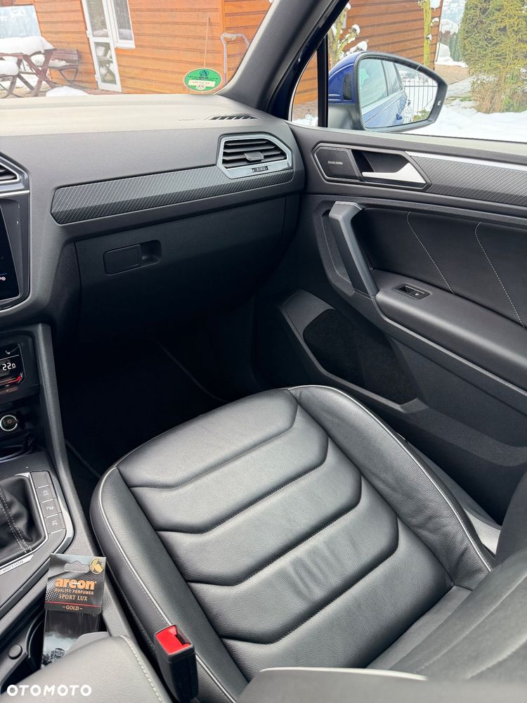 Volkswagen Tiguan 2.0 TDI SCR 4MotION DSG R-Line - 13