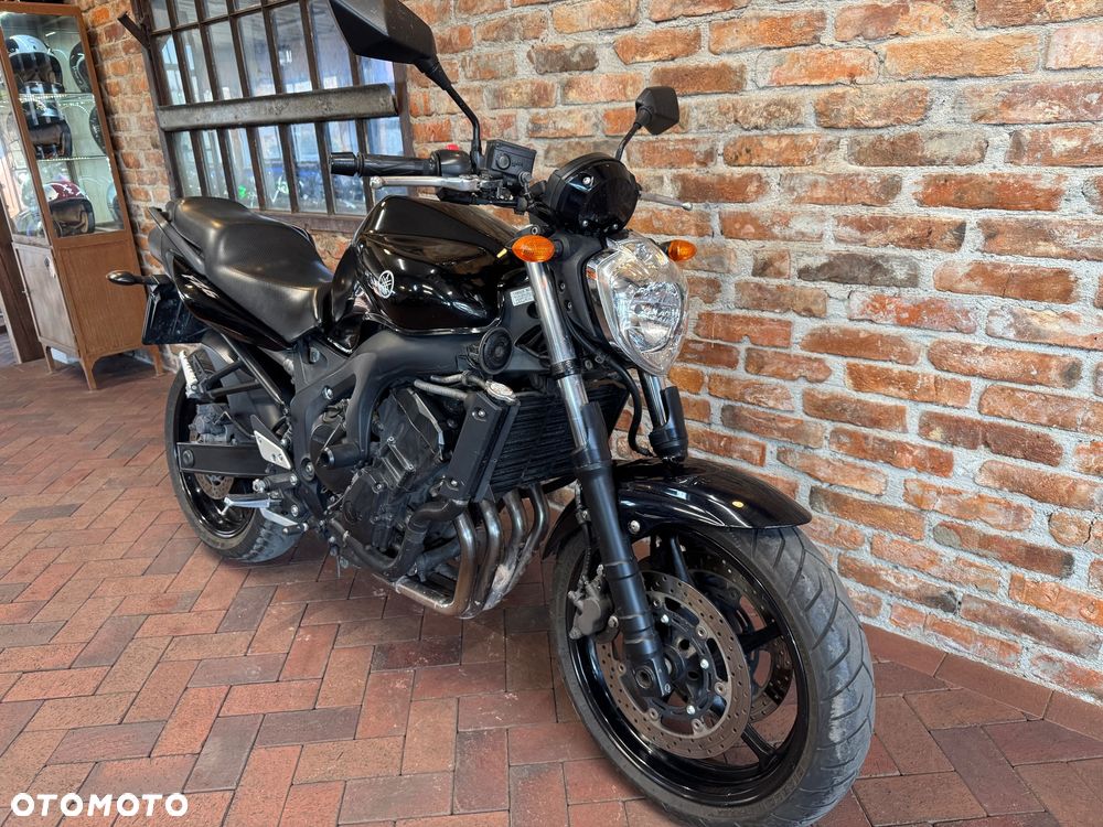 Yamaha FZ6 - 2