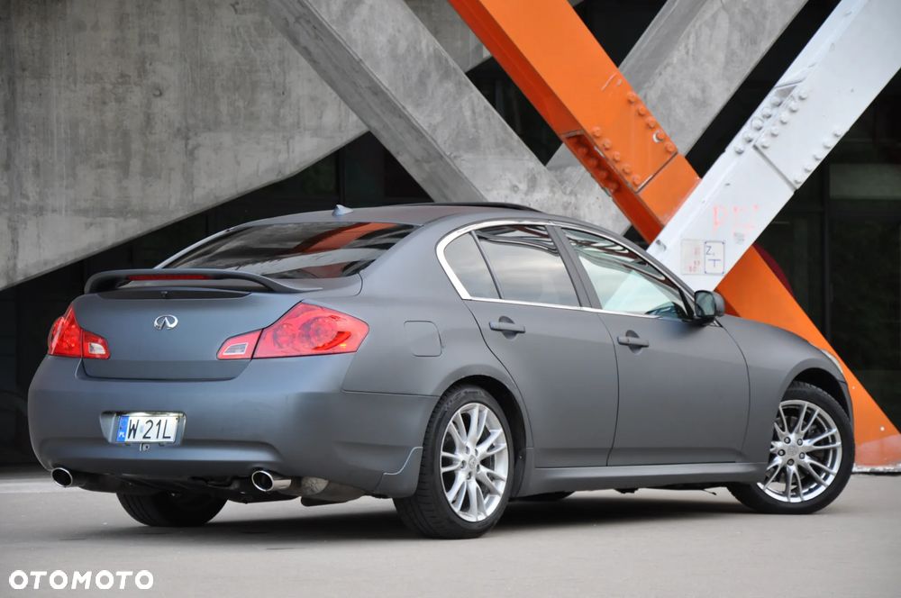 Infiniti G 3.5 - 21