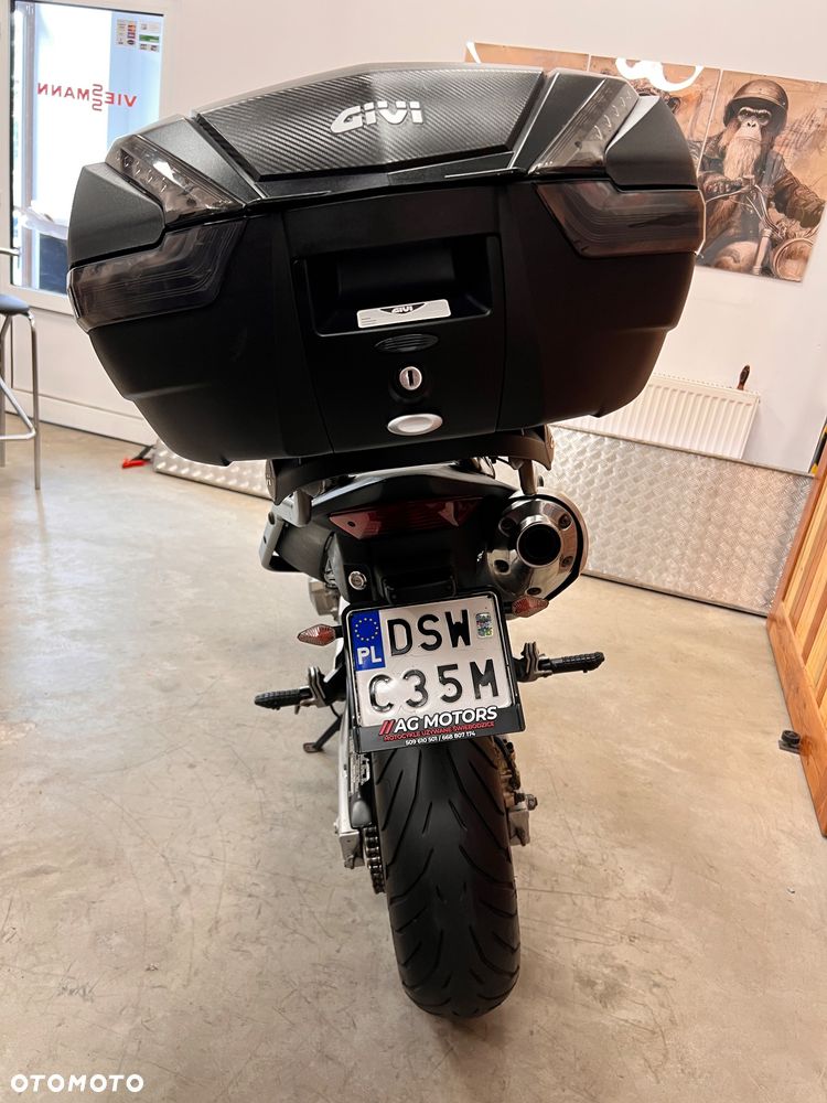 Honda Hornet - 10
