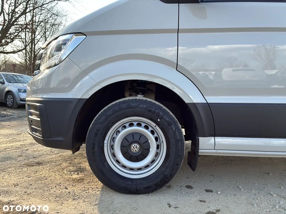 Volkswagen Crafter 35 Furgon L4H3, 2.0BiTDI 177KM, Wysoki dach, r. o. 4490mm - 40