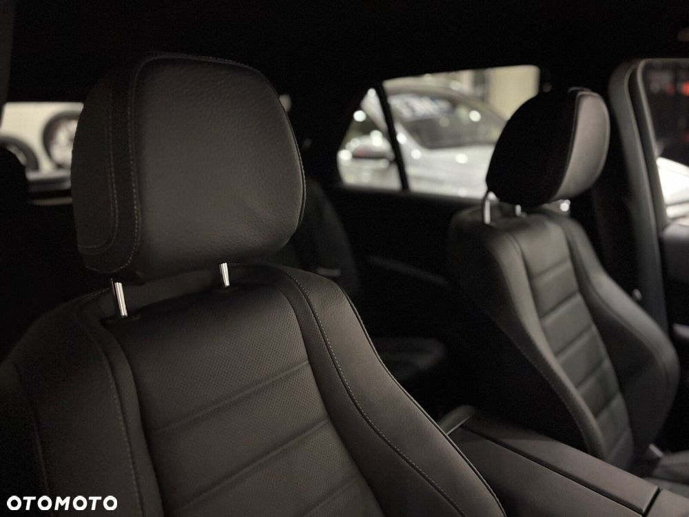 Mercedes-Benz GLE - 14