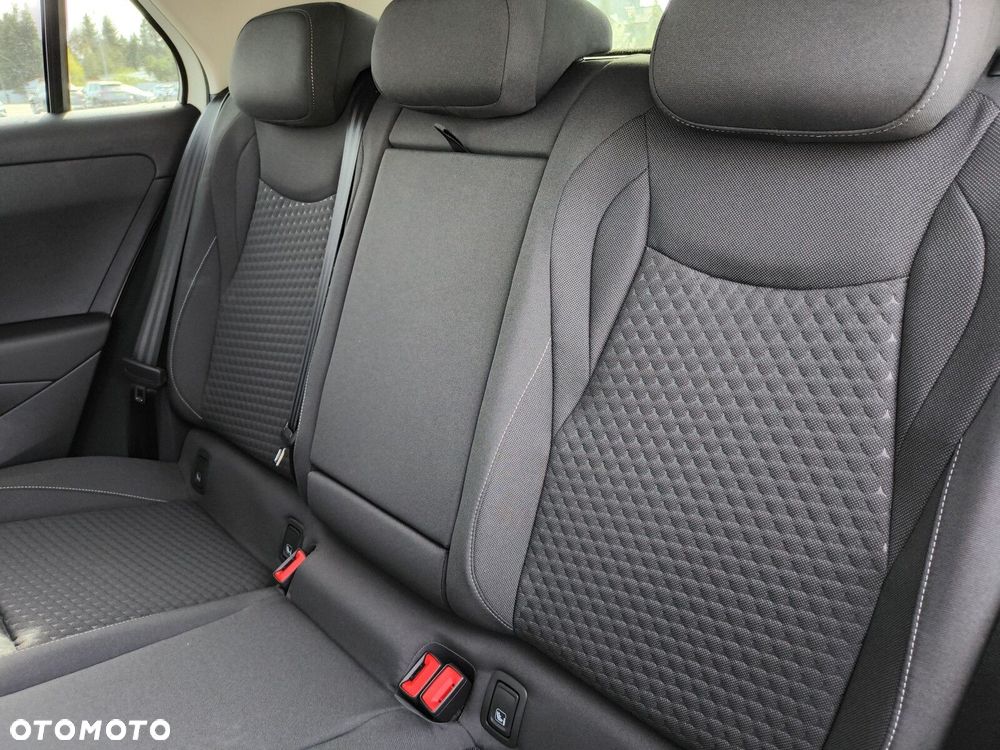 Volkswagen T-Roc 1.5 eTSI Life DSG - 18