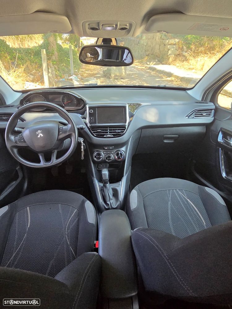 Peugeot 208 1.4 VTi Access - 8