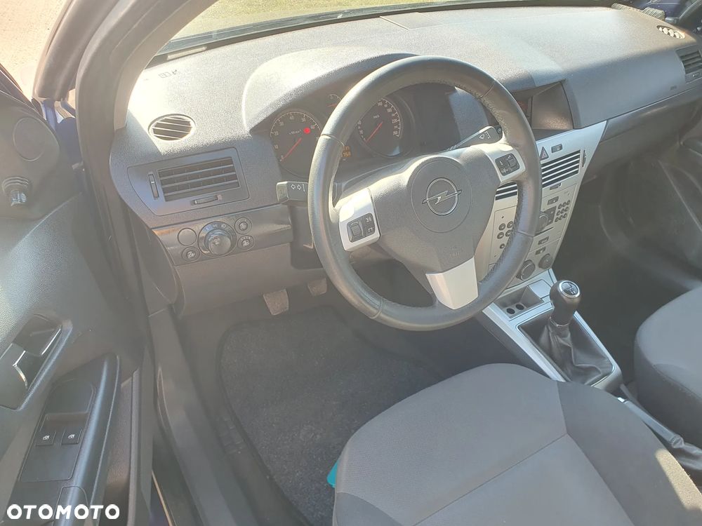 Opel Astra 1.6 Edition - 20