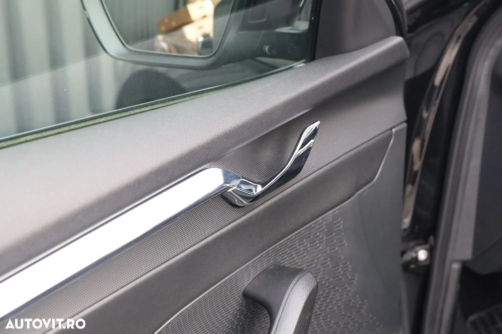 Skoda Octavia Combi 2.0 TDI First Edition - 27