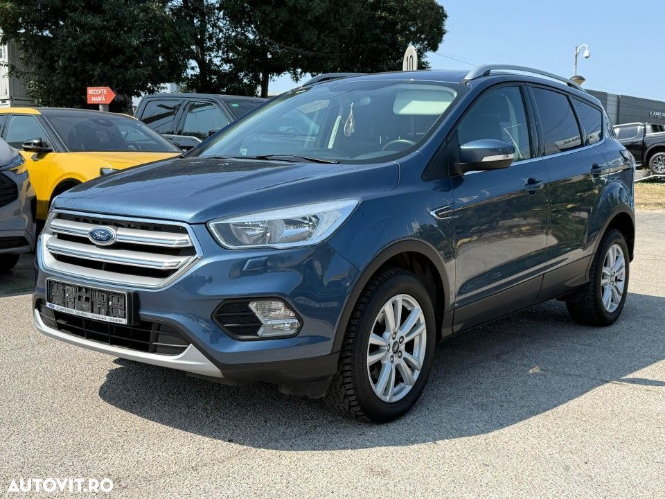 Ford Kuga 1.5 EcoBoost 2WD Trend - 2