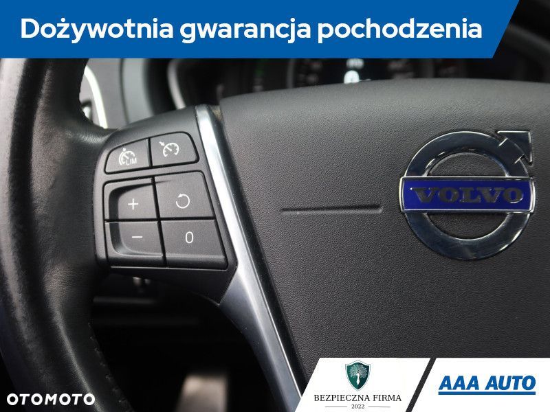 Volvo V40 - 21