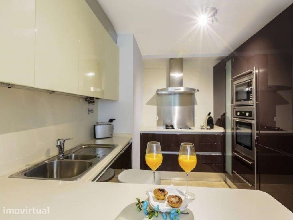 Apartamento T2 Duplex no Chiado - Grande imagem: 3/11
