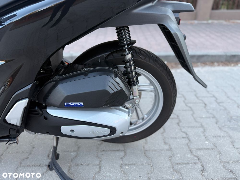 Honda SH - 16