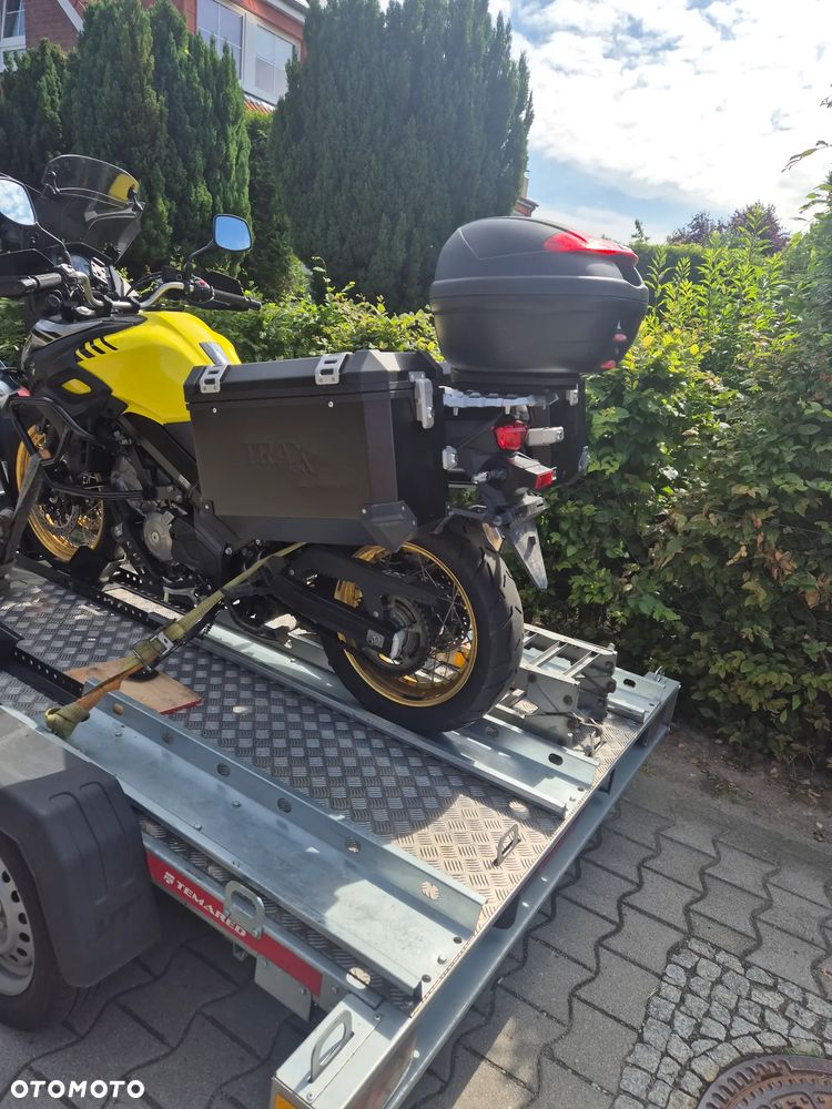 Suzuki V-STROM - 4