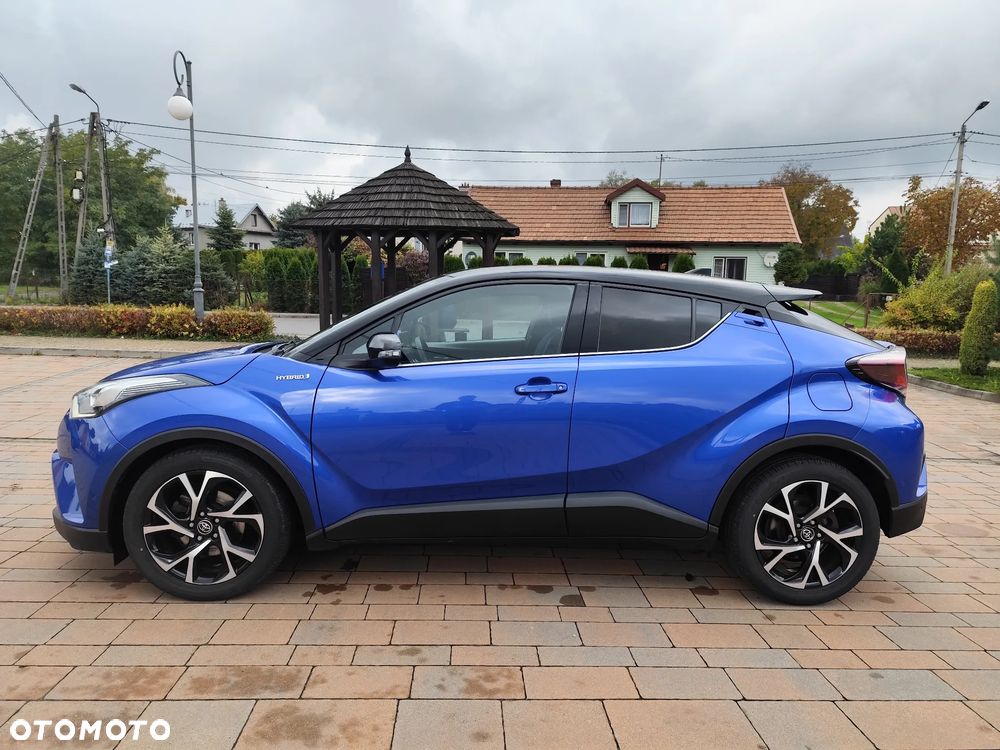 Toyota C-HR Hybrid Style Selection - 31