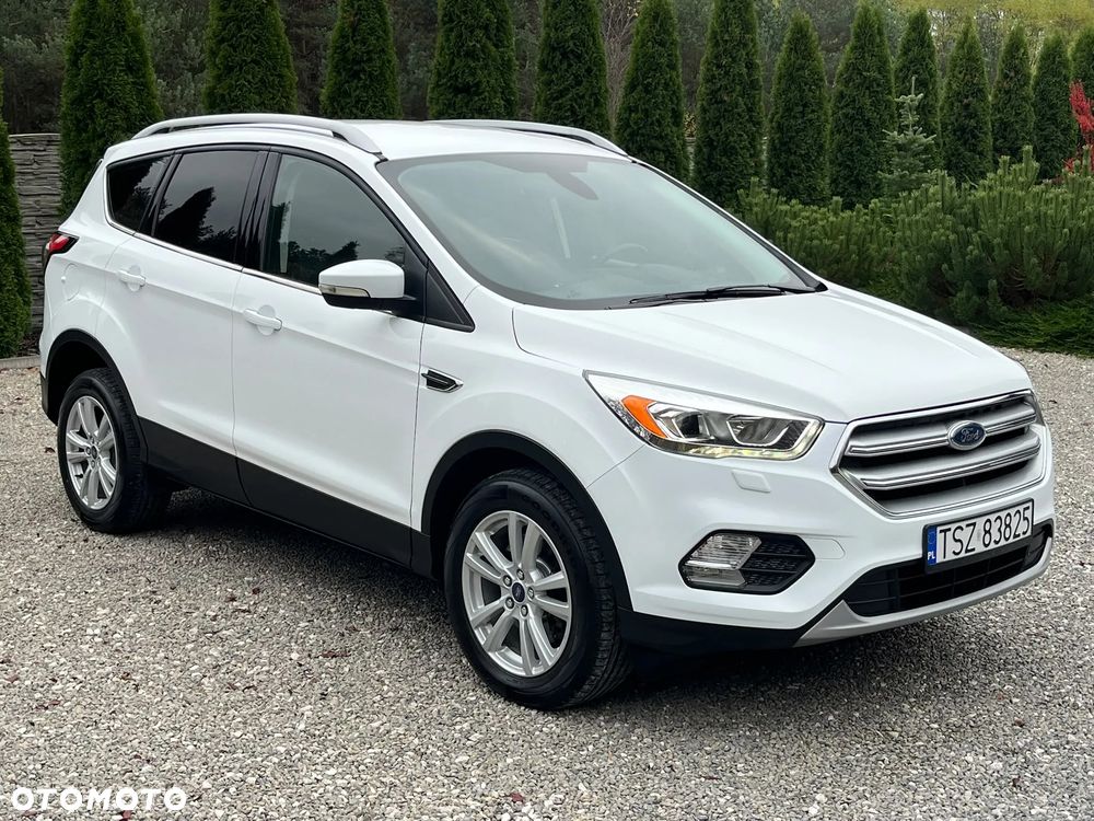 Ford Kuga - 12