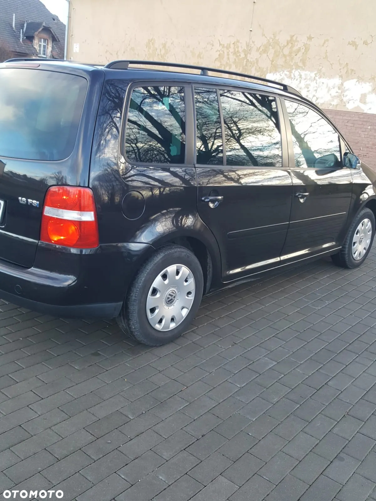 Volkswagen Touran - 16