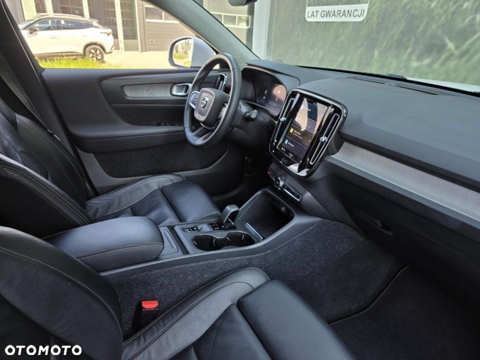 Volvo XC 40 - 20