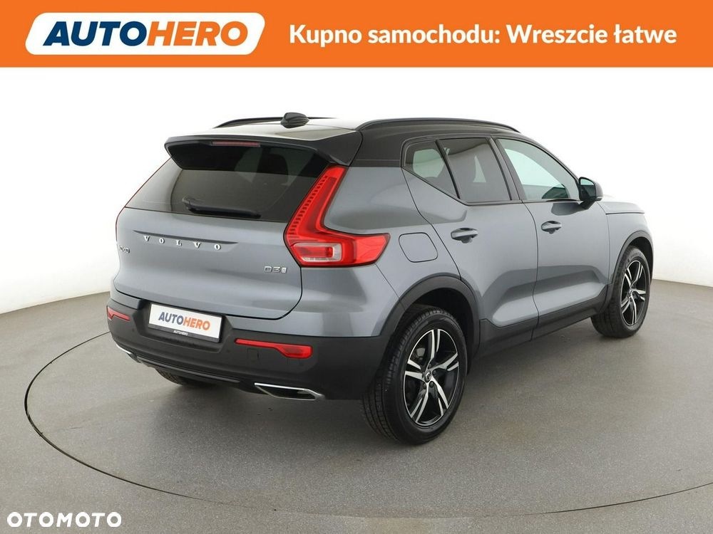 Volvo XC 40 D3 SCR R-Design - 8