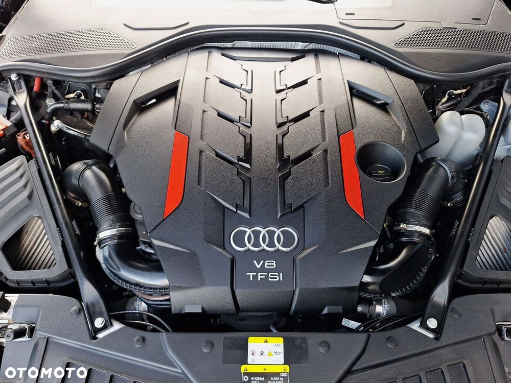 Audi S8 TFSI mHEV Quattro Tiptr - 37