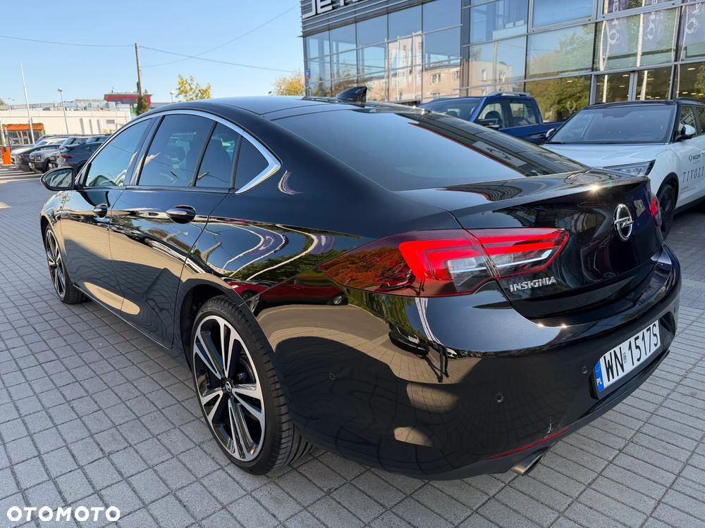 Opel Insignia 2.0 T 4x4 Elite S&S - 8
