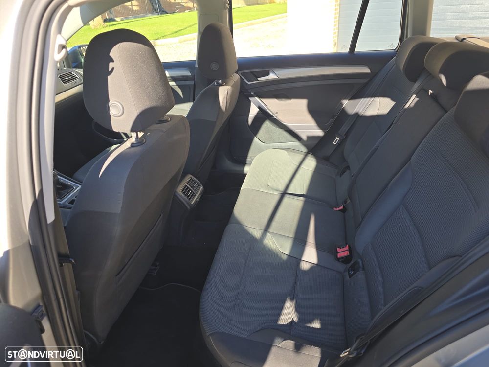 VW Golf Variant 1.6 TDi BlueMotion Trendline - 10