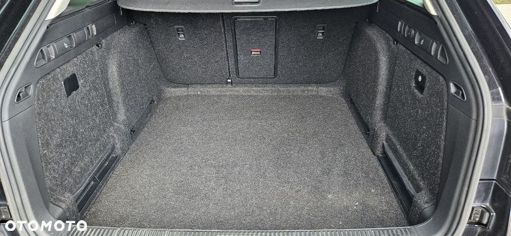 Skoda Superb 2.0 TDI SCR 4x4 Style DSG - 36