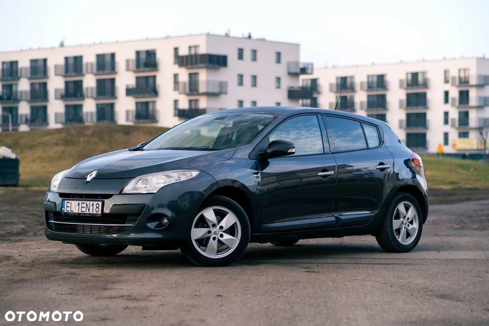 Renault Megane dCi 130 FAP BOSE Edition - 2
