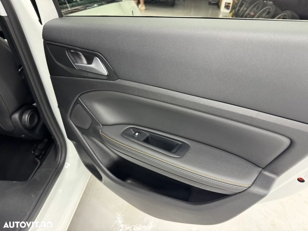 Peugeot 308 PureTech 130 EAT8 Allure Pack - 22