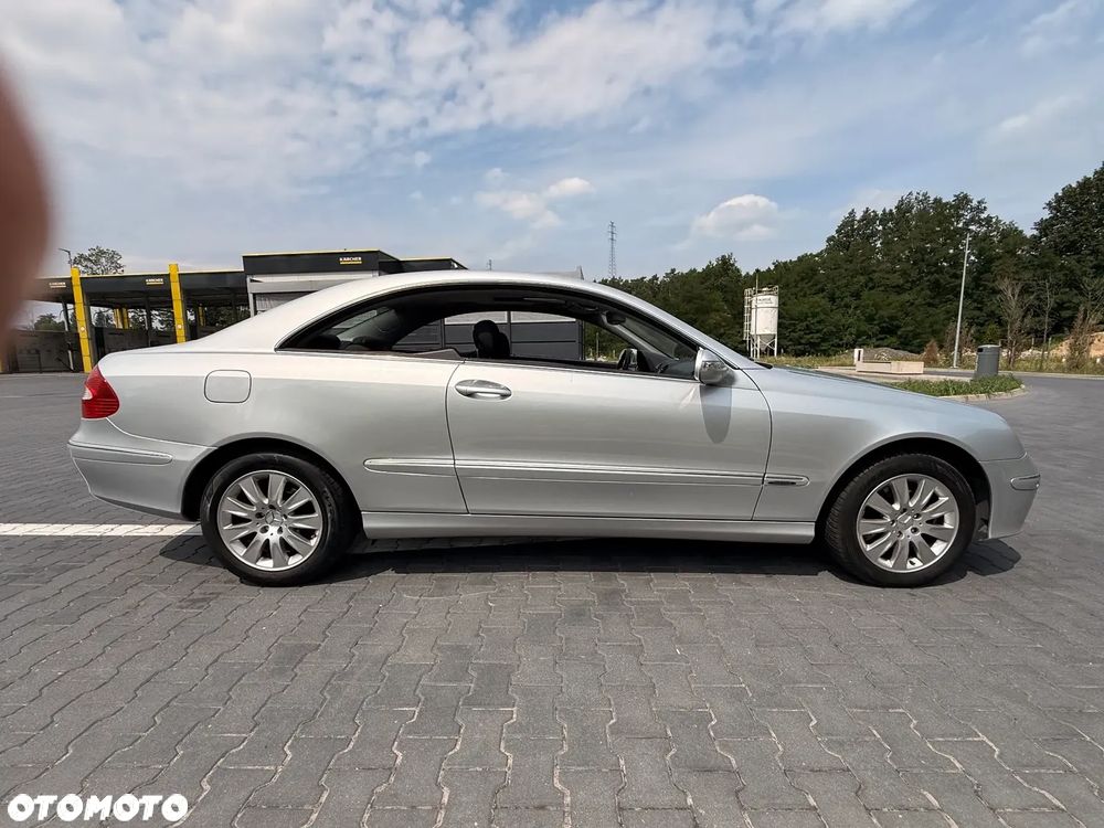 Mercedes-Benz CLK - 6