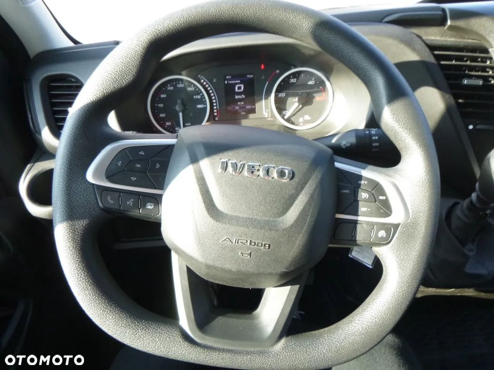 Iveco Daily 3.0 35C16 winda kontener - 16