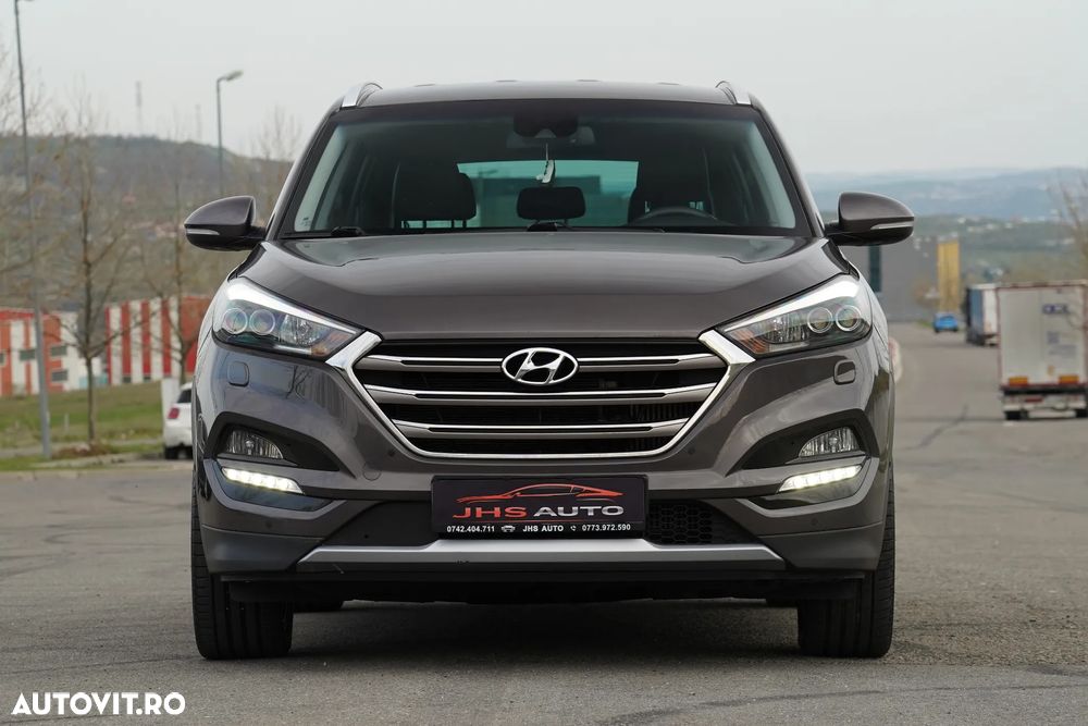 Hyundai Tucson 2.0 CRDI 4WD Automatik Style - 19
