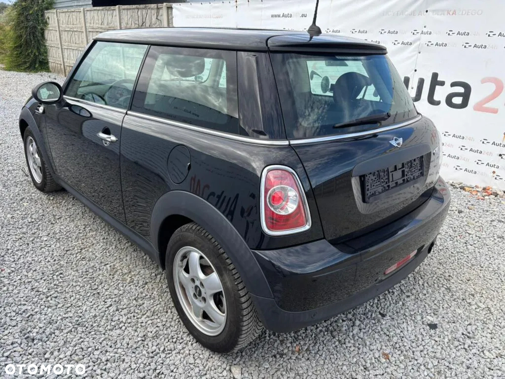 MINI ONE Standard - 6