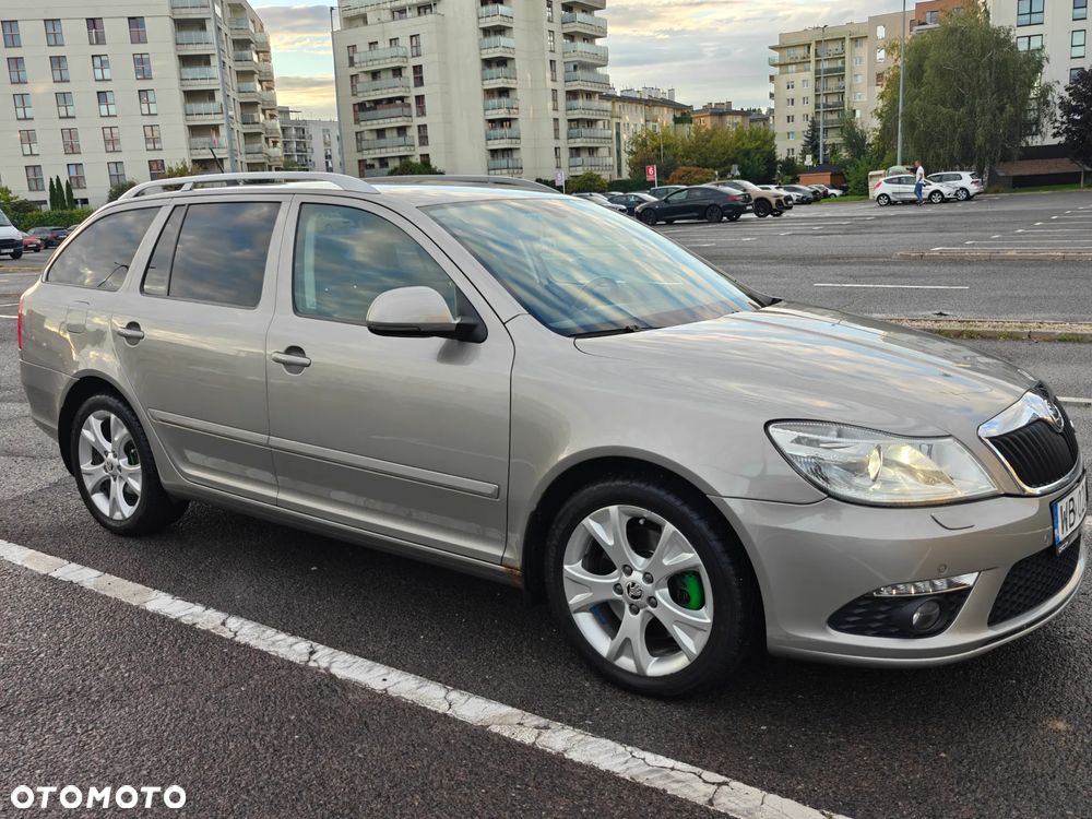 Skoda Octavia 2.0 TDI Elegance - 3