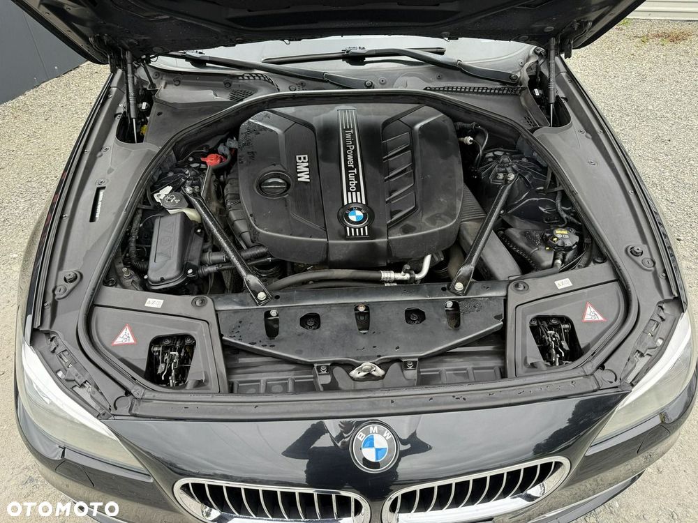 BMW Seria 5 - 33