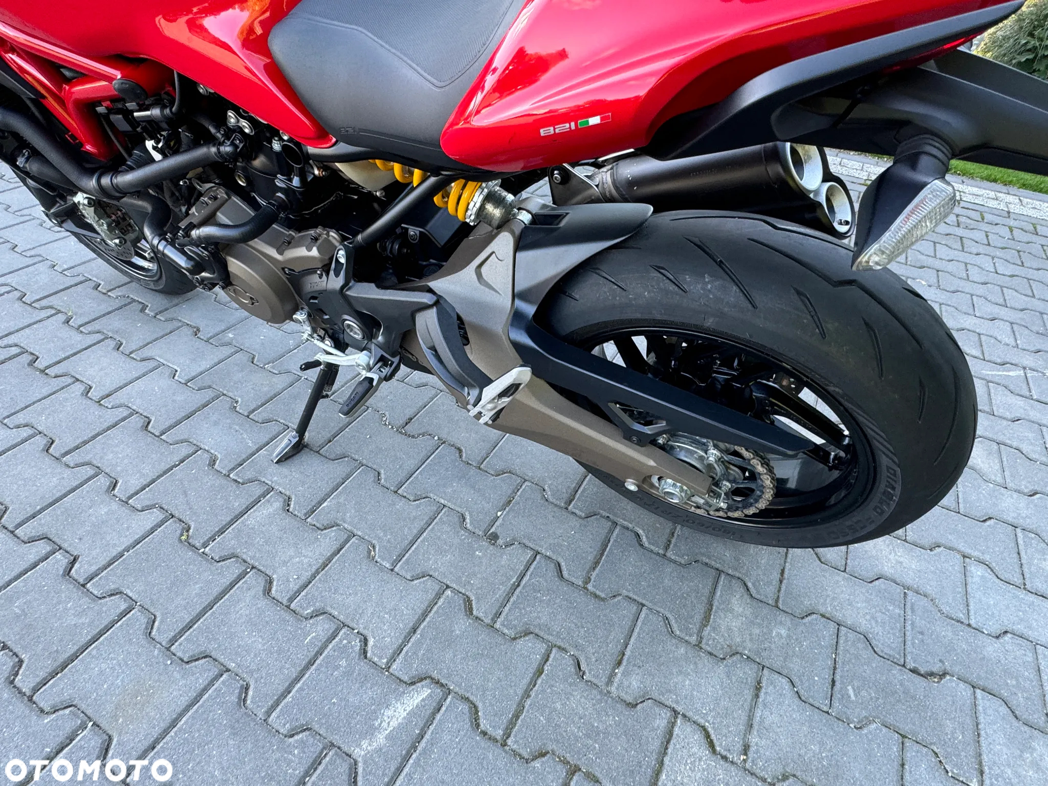 Ducati Monster - 27