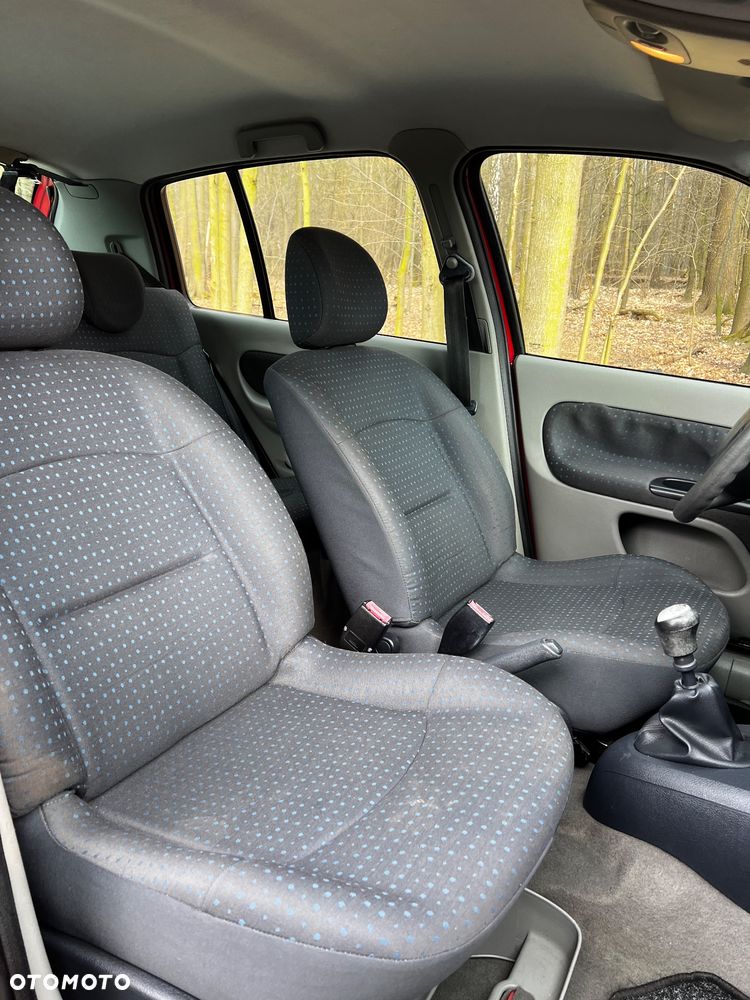 Renault Clio 1.2 16V Wind - 8