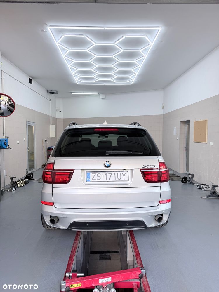 BMW X5 xDrive35i - 4